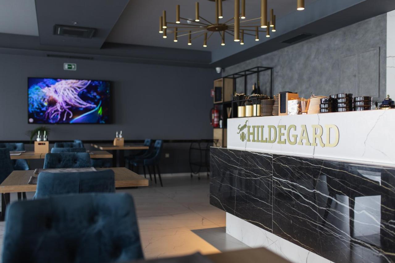 Hotel Saint Hildegard Omiš Exteriör bild
