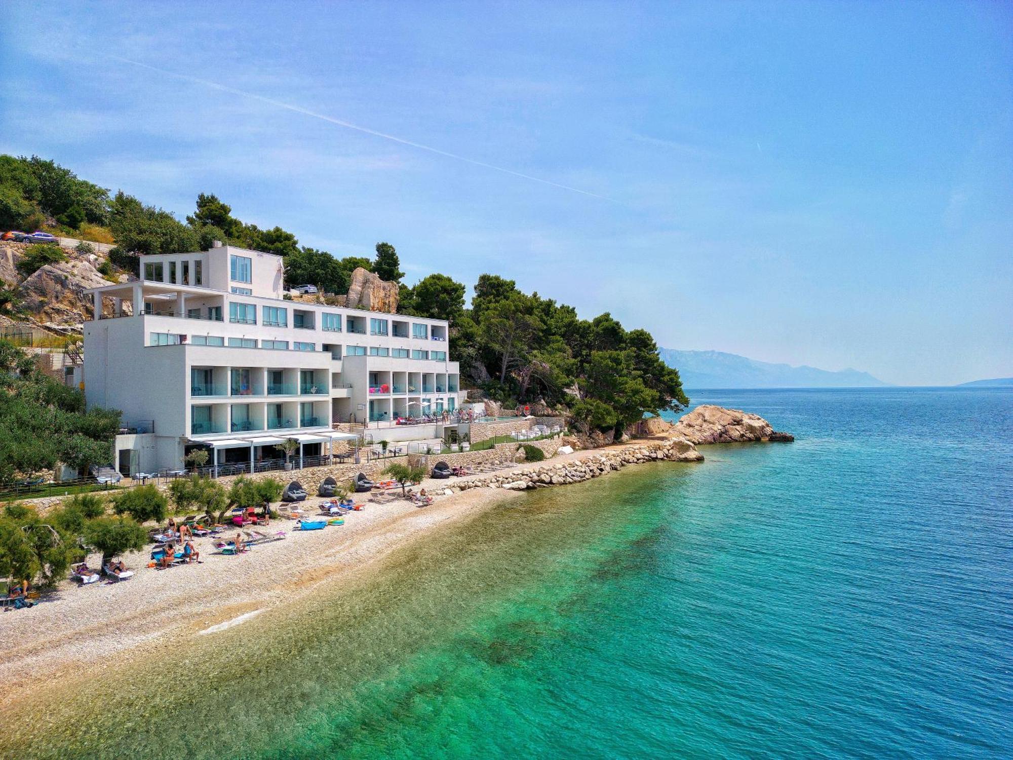 Hotel Saint Hildegard Omiš Exteriör bild